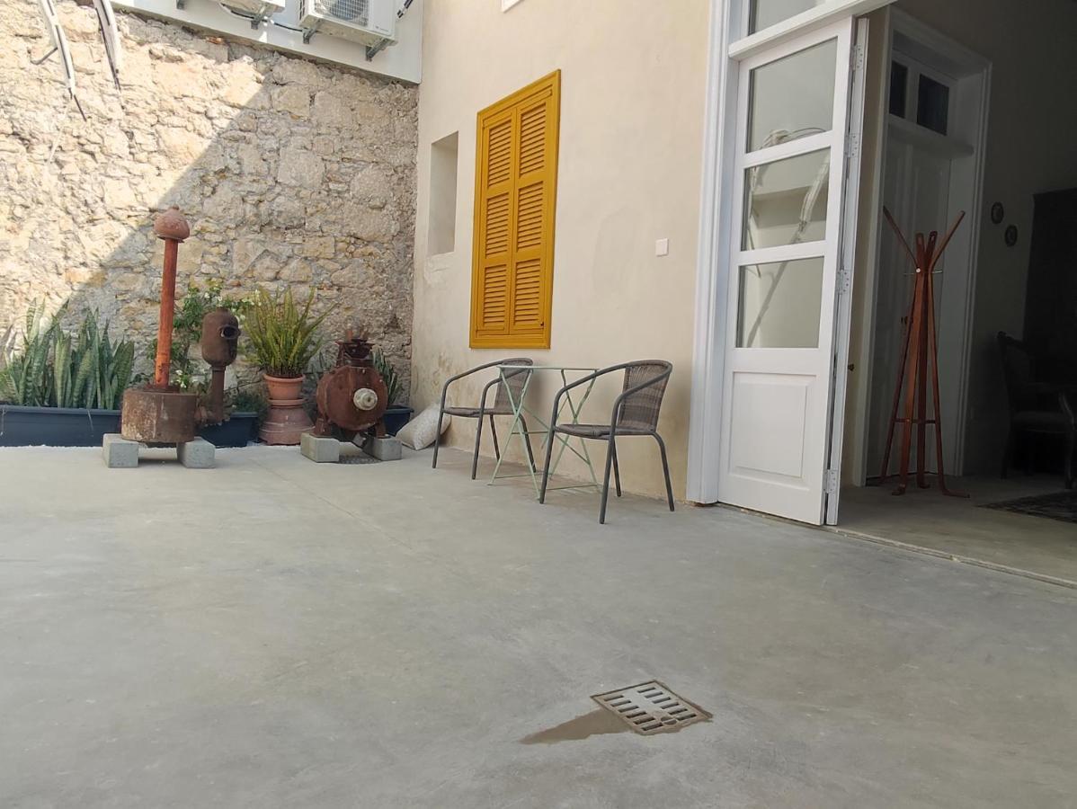St. Lazaros Studios 2 Larnaca Exterior photo
